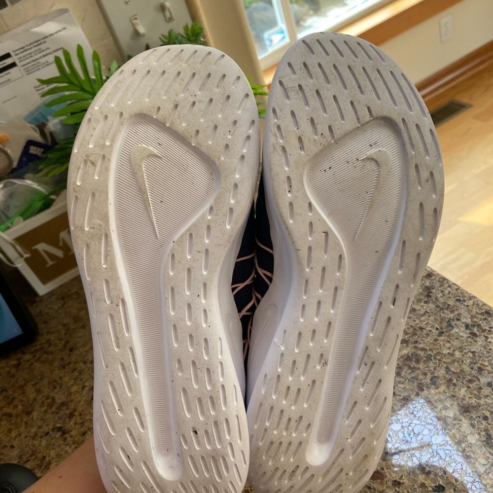 Bundle For 2 Nike - image 7